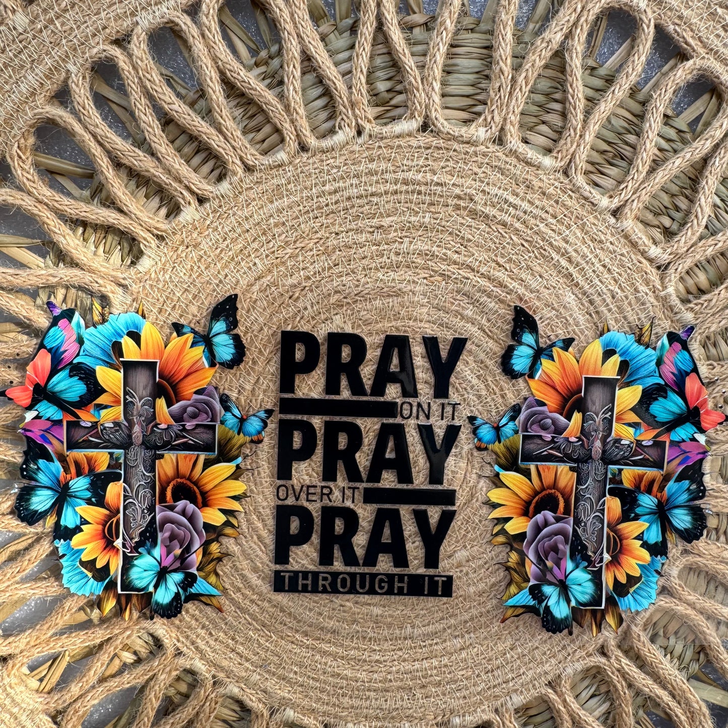 Pray Faith Design
