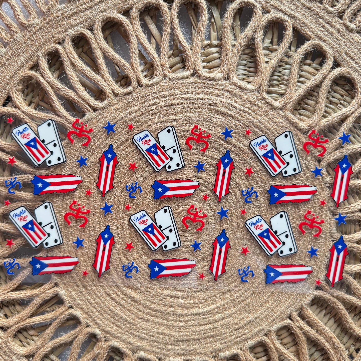 Classic Puerto Rico Dominoes Design