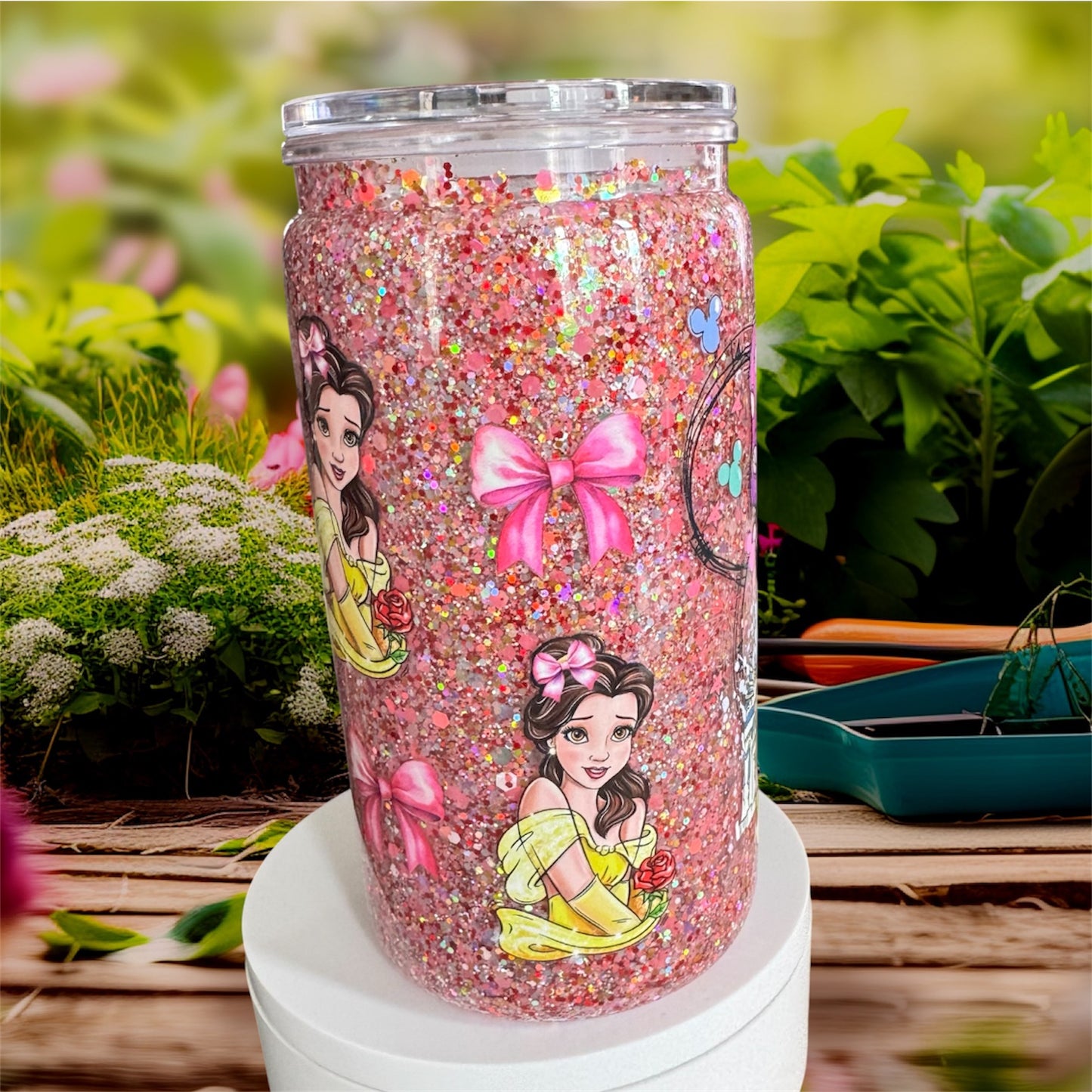 Beauty Belle Acrylic Snowglobe Cup