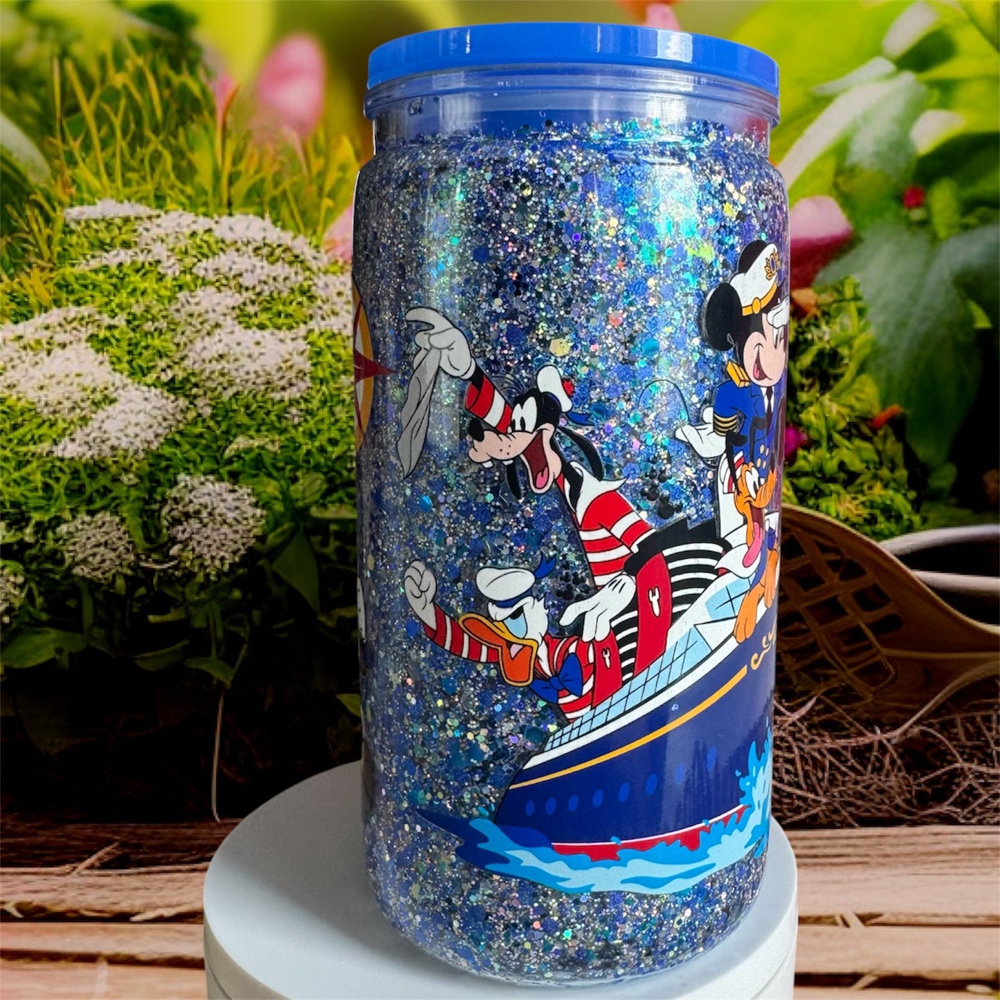 Mickey Freinds Acrylic Snowglobe Cup
