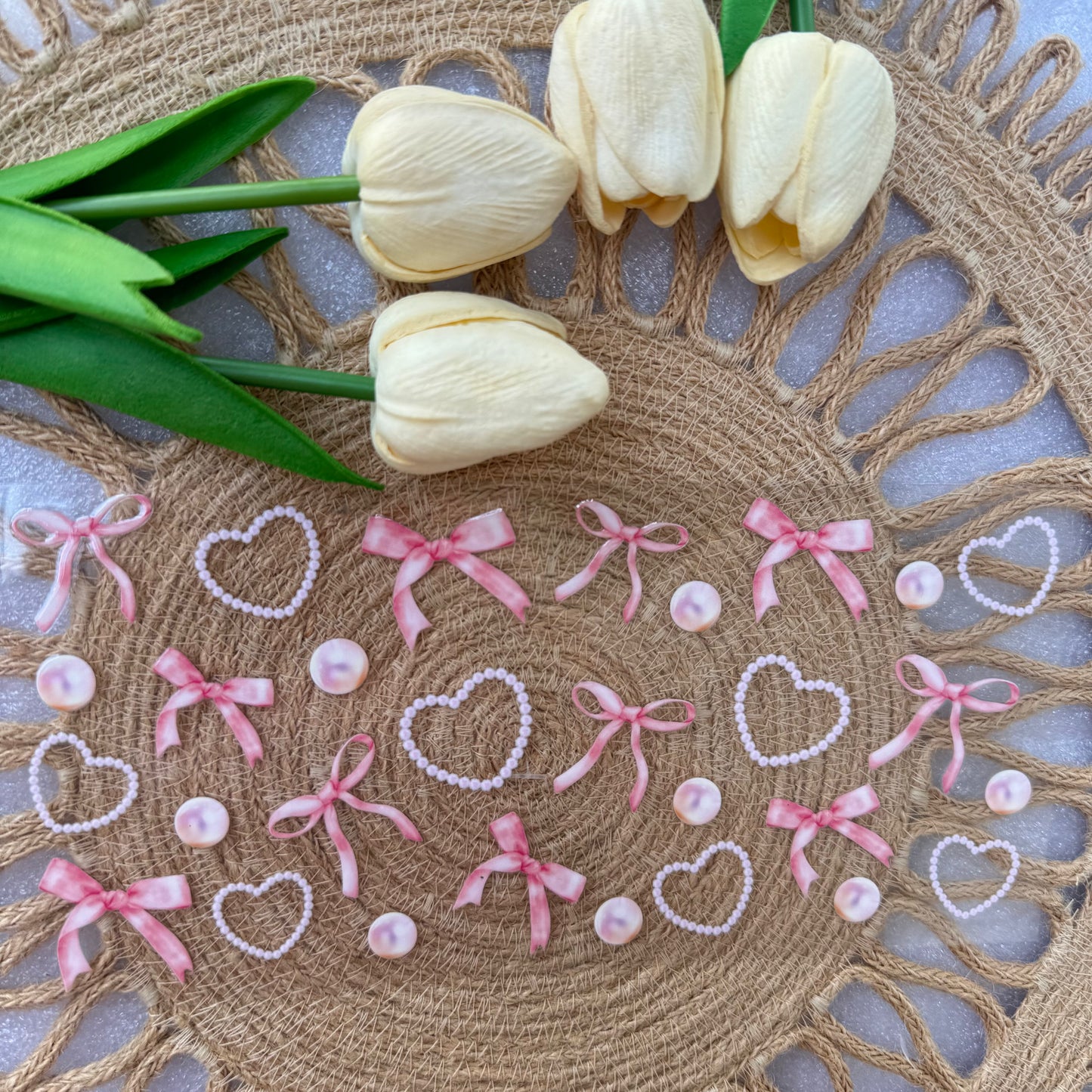 Pearls and Bows Design