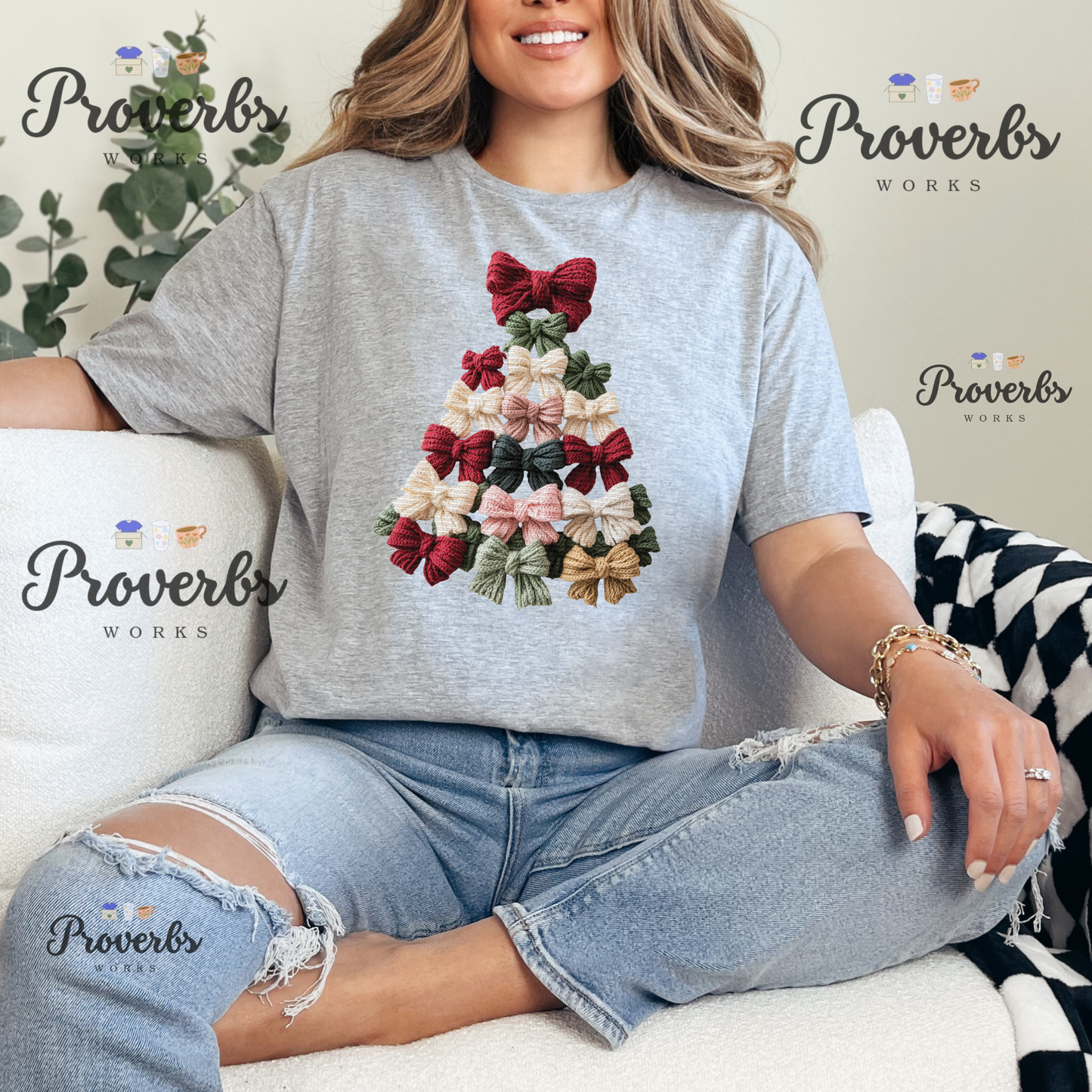 Christmas Tree Mini Faux Yarn Bows T-Shirt