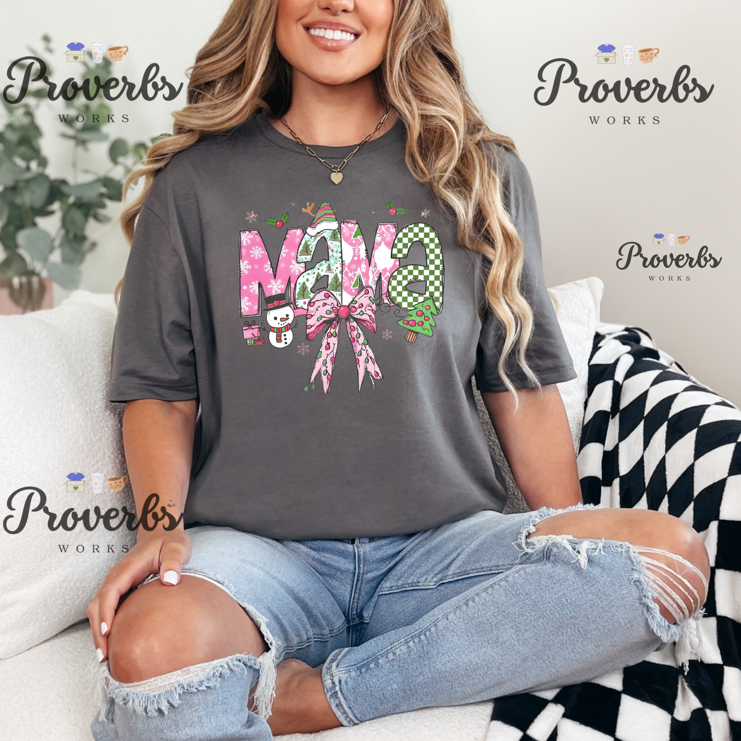 Mama Christmas Bow T-Shirt